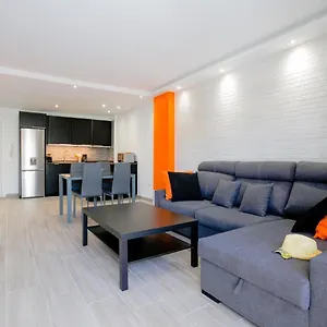 Conypra Modern And Renovated With Terrace Wifi Appartamento